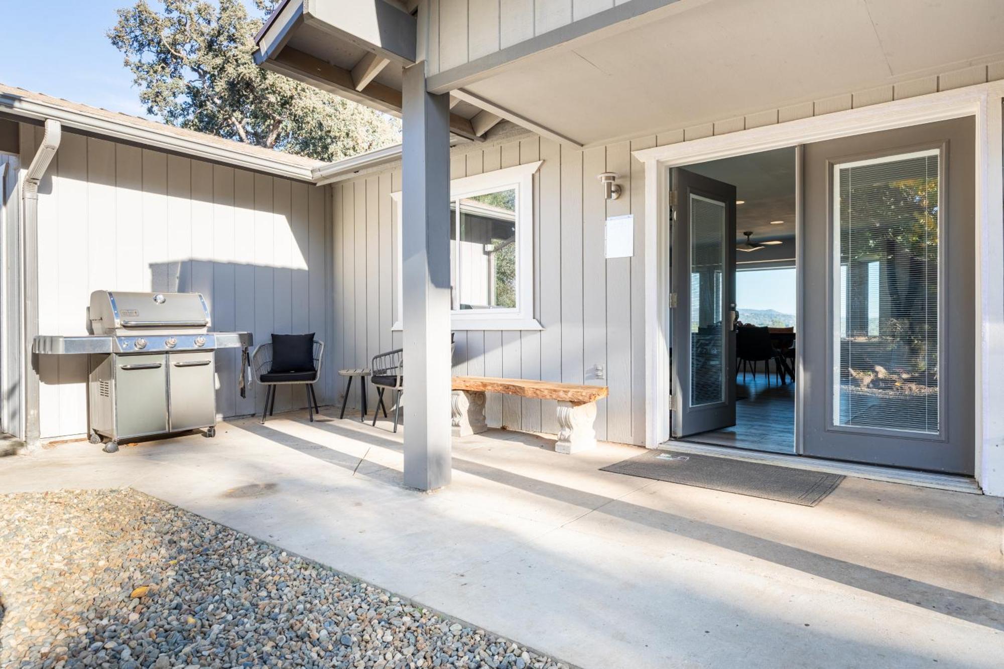 Rolling Oaks Ranch - 200 Acres Of Lakeside Beauty & Countryside Serenity Mariposa Exteriér fotografie