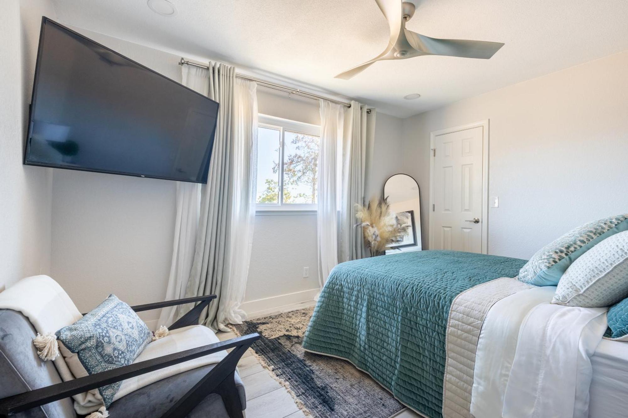 Rolling Oaks Ranch - 200 Acres Of Lakeside Beauty & Countryside Serenity Mariposa Exteriér fotografie